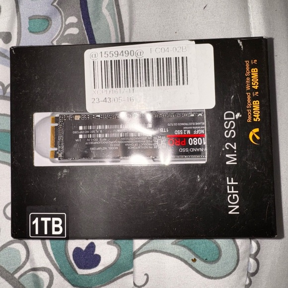 1TB NGFF M.2 SSD 1TB - Picture 1 of 2